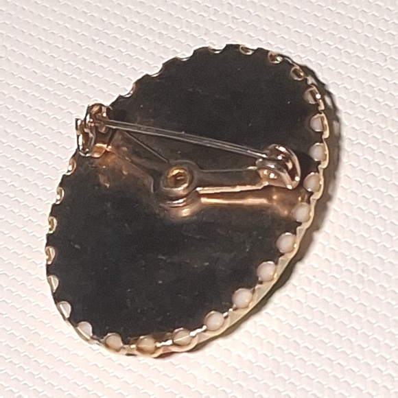 * Vintage Victorian Santa Christmas Cameo Pin Brooch - Picture 3 of 4